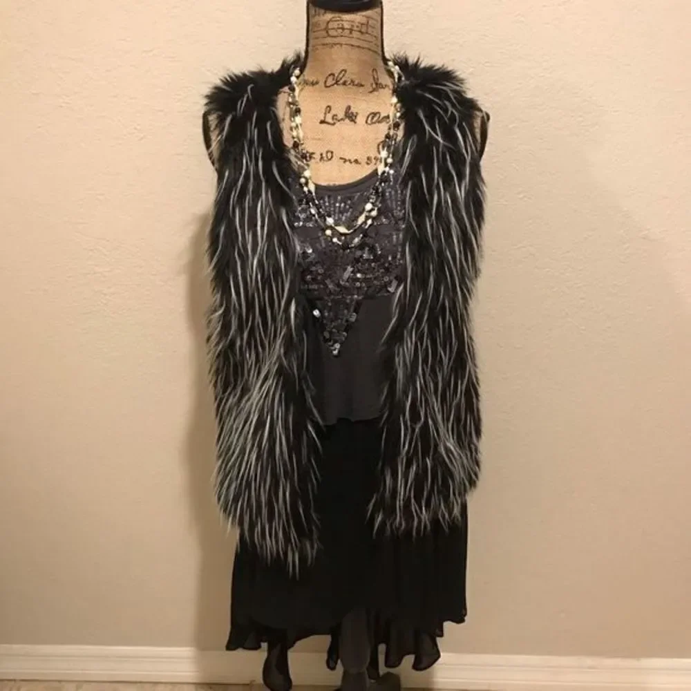 - Nwot Forever 21 Sheer Skirt